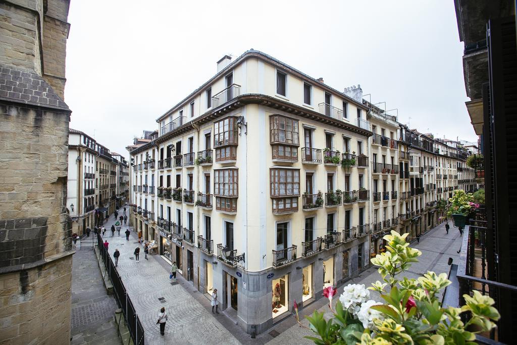 Pension Ibai San Sebastian Bagian luar foto
