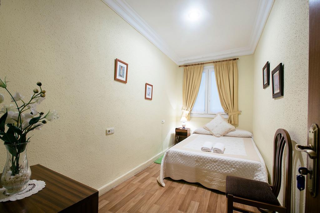Pension Ibai San Sebastian Bagian luar foto